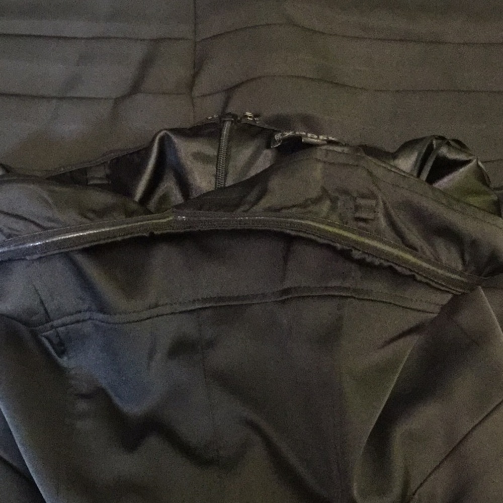 8 Express black strapless shiny dress - Picture 6 of 12
